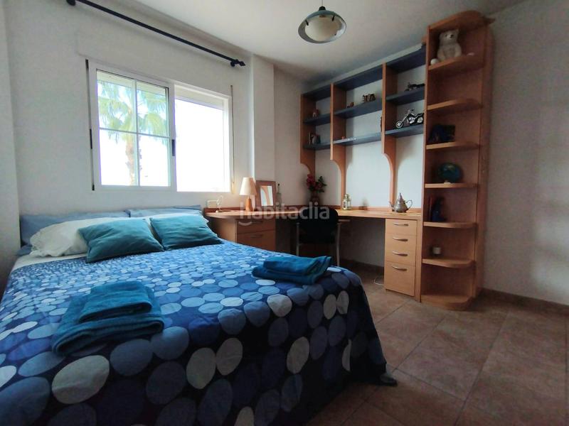 Foto 4a522f81-f4d1-4c1d-b65f-f521a289d01d. Chalet  exclusivo con vistas a la laguna de la sal en Torrevieja