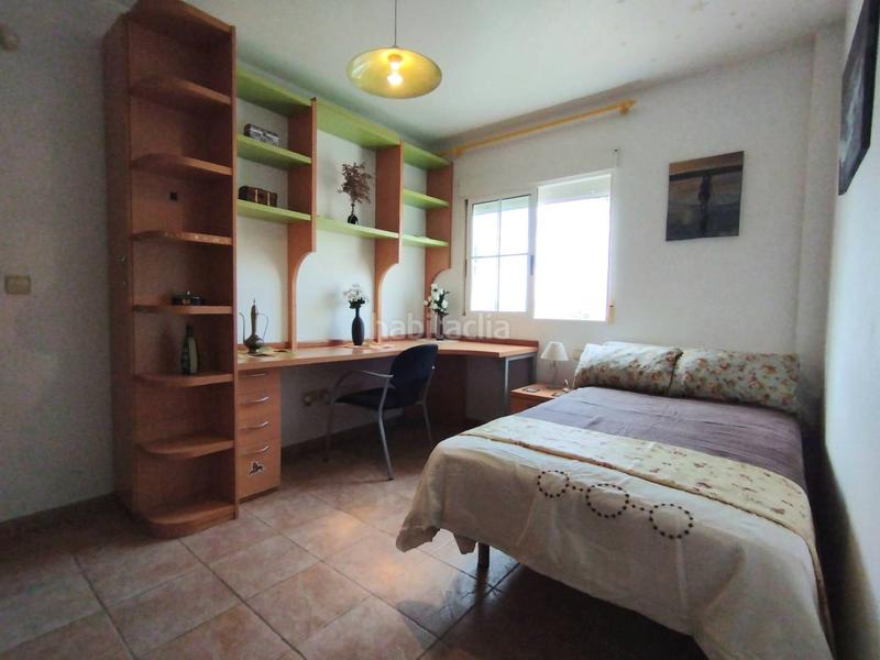 Foto 4d891847-6779-4637-a3d6-e622fd0d338b. Chalet  exclusivo con vistas a la laguna de la sal en Torrevieja