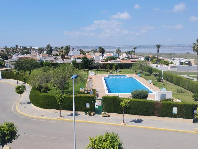 Foto 639ea697-25f8-48fe-b594-0c29595e2686. Chalet  exclusivo con vistas a la laguna de la sal en Torrevieja