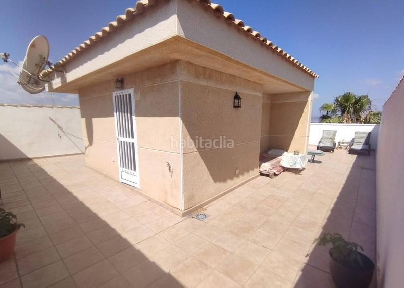 Foto bc905506-a520-40d1-92e3-ca13019a9a6f. Chalet  exclusivo con vistas a la laguna de la sal en Torrevieja
