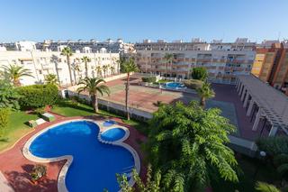 Appartement  Maestro francisco casanov. Apartamento de dos dormitorios con orientación sur y piscina com