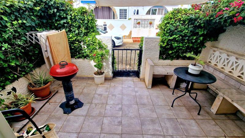 Foto c442acf9-d681-4a62-8b68-afb6149fd29e. Casa amb calefacció a Zona Carrefour - Urbanizaciones Torrevieja