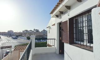 Appartement à Aguas Nuevas. Apartamento en planta alta en aguas nuevas  a solo un paseo de l