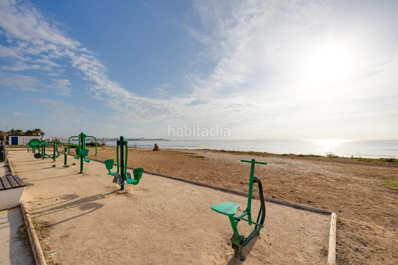 Foto cebf9ee2-6a56-463a-8218-7f8306947204. Casa en calle narvaez bungalow dúplex en mar azul en Torrevieja