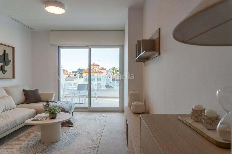 Foto db9abe22-3219-4271-b752-74e4ddcb3777. Apartamento en Playa Flamenca Orihuela