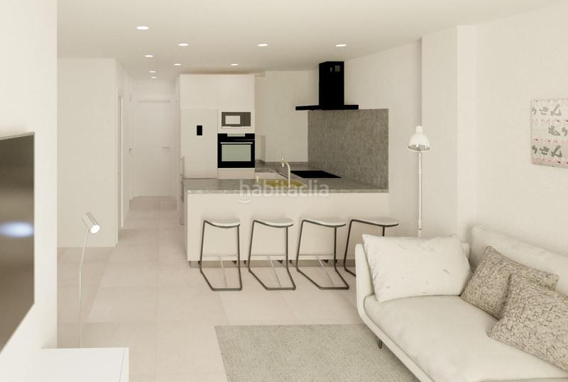 Foto ee05856b-f1f3-49fc-b618-f56f273c20aa. Dachwohnung in Puerto Deportivo Fuengirola