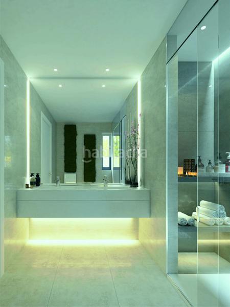 Foto 86de849d-1ec2-4a4e-9dfd-5b218198dd1f. Ático en Puerto Deportivo Fuengirola