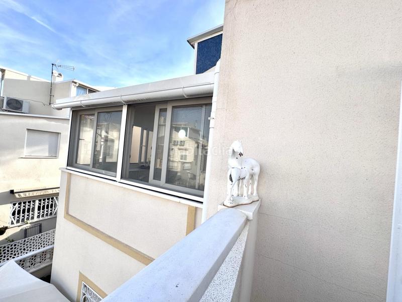 Foto 1d2dc7f7-e4cb-4fc4-940a-c6210f5a891c. Maison jumelée avec chauffage parking piscine dans Playa Flamenca Orihuela