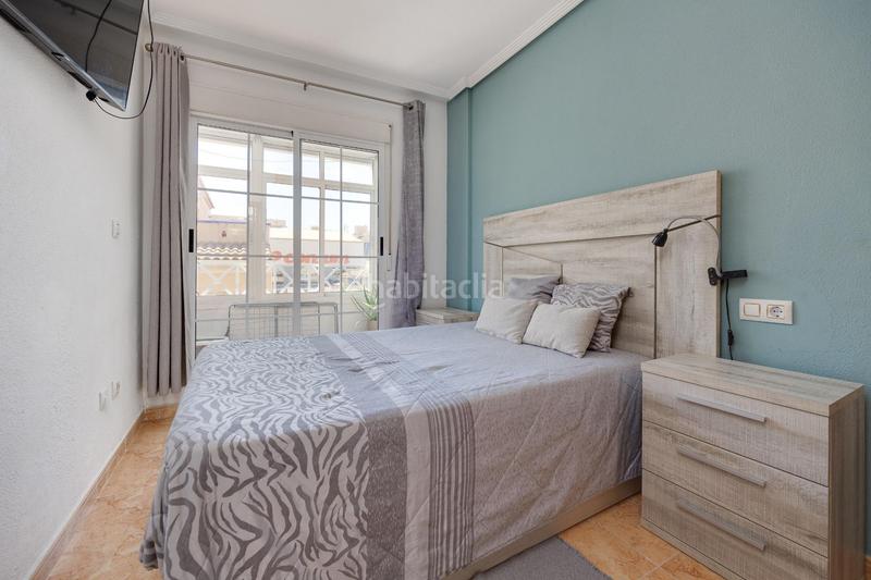 Foto 49484bde-fd18-4064-b01c-9888b6027b86. Chalet mit pool in Parque Acuático - Sector 25 Torrevieja