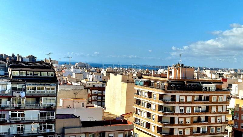 Foto a4493e1f-f2ff-4ff9-8525-c4e0ce997aee. Piso apartamento luminoso con piscina en el corazón en Torrevieja