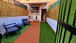 Loft  Calle de la virgen del mar. Estudio acondicionado con un dormitorio