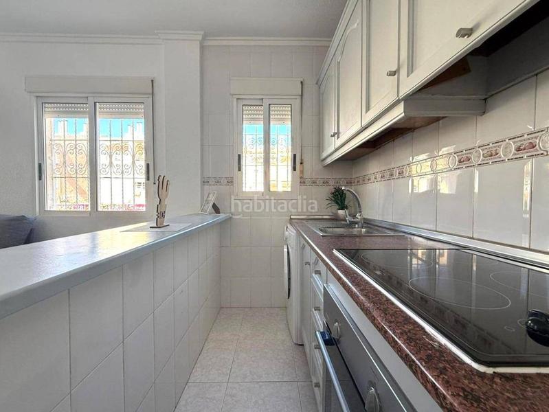 Foto ef89f810-5afd-479a-9ad8-b3f10f10bbb4. Casa a Aguas Nuevas Torrevieja