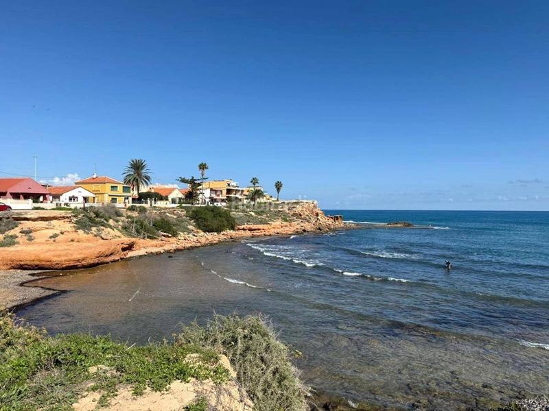 Foto f098cd25-f0bf-4e2e-ac90-c2e9b4ce7422. Casa a Aguas Nuevas Torrevieja