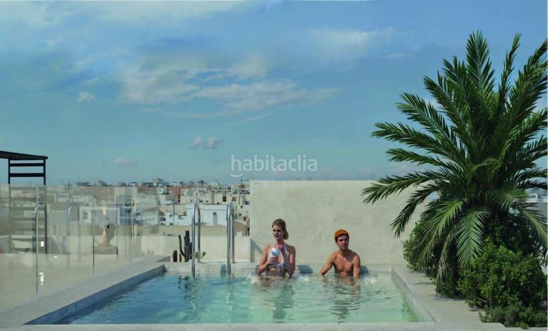 Foto 5efc4153-336d-4602-a3c7-e3021b8c16e2. Penthouse with pool in Las Piscinas Naturales Torrevieja