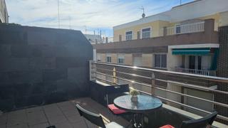 Apartament a Centro - Muelle Pesquero. Amplio y moderno ático en pleno centro
