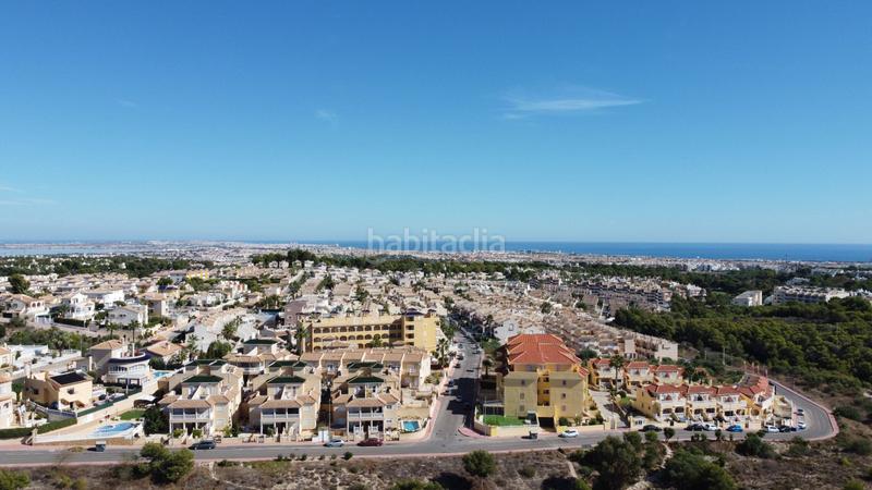 Foto 0086b162-2de4-4e9e-b538-71ddc2604643. Attique avec piscine dans Villamartín-Las Filipinas Orihuela