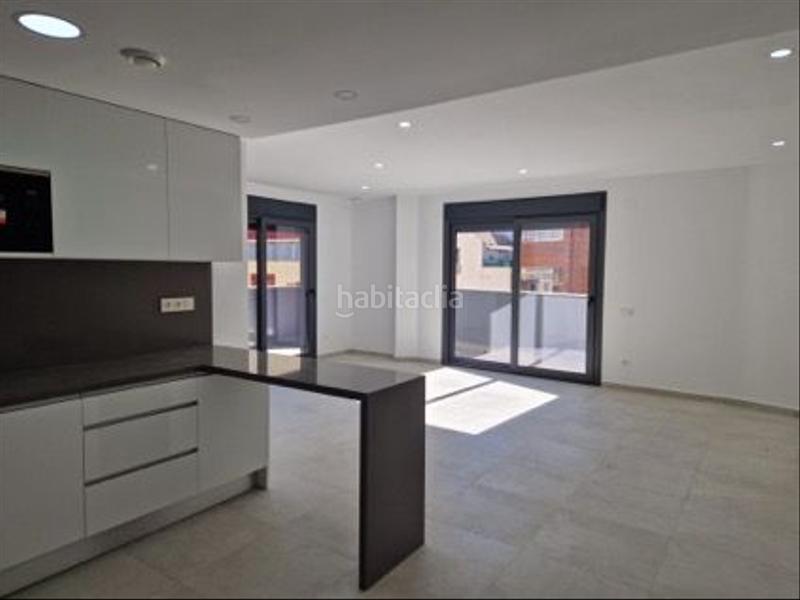 Foto 382380e1-eecc-419a-aa17-00ce4a39448a. Apartamento en Las Piscinas Naturales Torrevieja