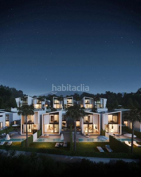 Foto 9d436a32-e787-4a25-9004-7a90a137f8e9. Chalet in El Faro de Calaburra - Chaparral Mijas