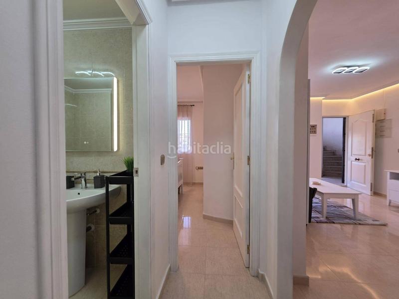 Foto 66956758-dc39-4662-8108-cfa2d7952796. Apartament amb piscina a Lomas de Cabo Roig - Los Dolses Orihuela