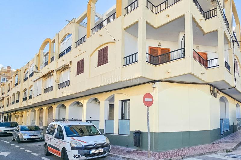 Foto e4bc7274-c8aa-4966-9934-4433881d33f3. Apartament a Zona Playa de los Locos Torrevieja