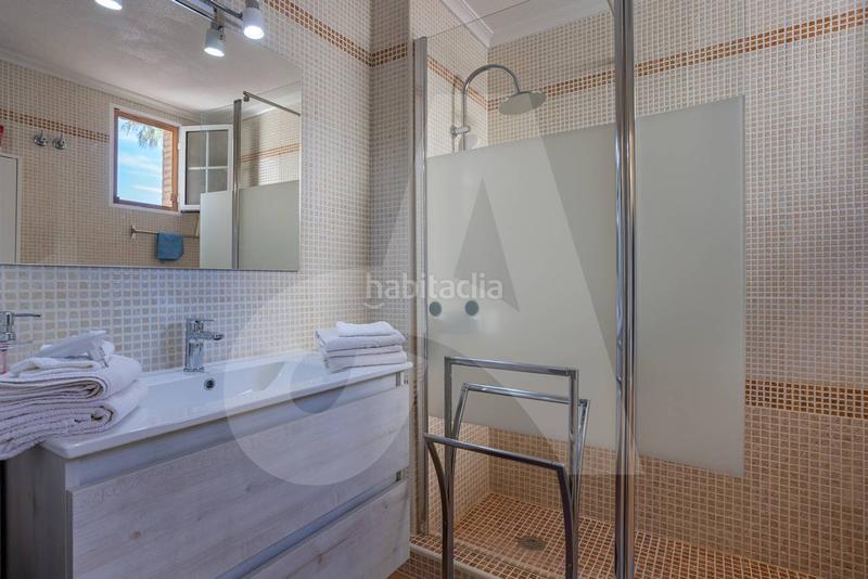 Foto 7c29926d-5bee-4b12-b8c4-e2c48e5b00c6. Chalet mit pool in El Edén Guardamar del Segura