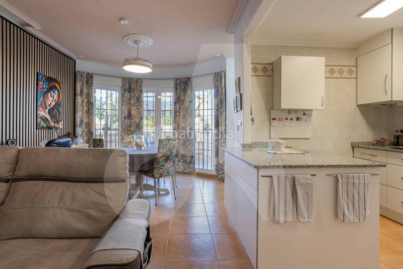 Foto d8432183-be55-425f-96da-6727d4f4e132. Chalet with pool in El Edén Guardamar del Segura