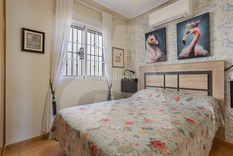 Foto 23a8870f-4eca-44e3-a719-9420dd832643. Chalet avec piscine dans El Edén Guardamar del Segura