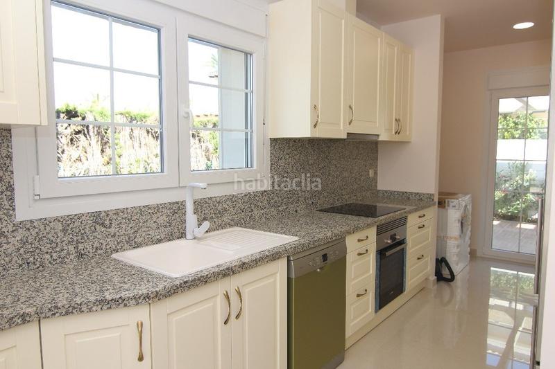 Foto 18eb531a-b7b5-4147-b8db-276794be27e1. Chalet villa en Cabo Roig, costa en Cabo Roig Orihuela