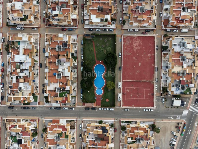 Foto 519c6a57-78e8-4e01-989c-91c864f99b7f. Casa amb aparcament piscina a Zona Carrefour - Urbanizaciones Torrevieja