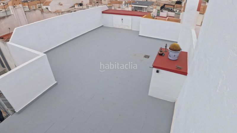 Foto 546931d8-3a7d-4839-930e-fba3a99d2a90. Casa amb aparcament piscina a Zona Carrefour - Urbanizaciones Torrevieja