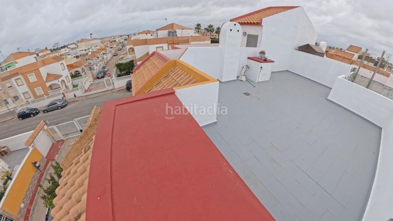 Foto 9c2a1dbd-531c-4690-ba2b-013d3e0f7844. Casa amb aparcament piscina a Zona Carrefour - Urbanizaciones Torrevieja