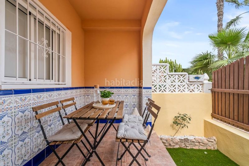 Foto d46c4d14-affe-4d42-8427-29bacb2eae60. Casa a Playa Flamenca Orihuela