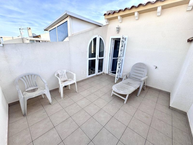 Foto 0dcafb3e-7ce1-4c06-ae84-49dc18fce588. Casa amb piscina a Playa Flamenca Orihuela