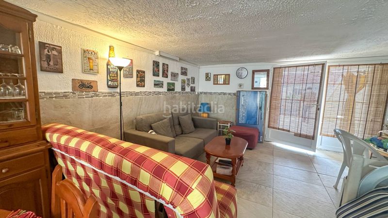 Foto c881b164-bd8a-4354-984c-8a7c4c445030. Casa amb aparcament a La Florida Orihuela