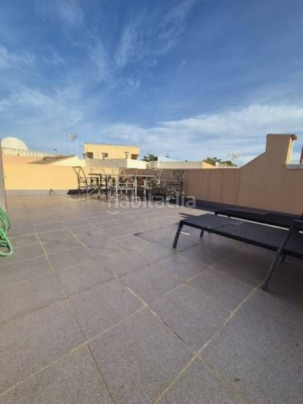 Foto 16153a26-c10a-4c5f-bb2c-47d567043b97. Casa a Zona los Frutales Torrevieja
