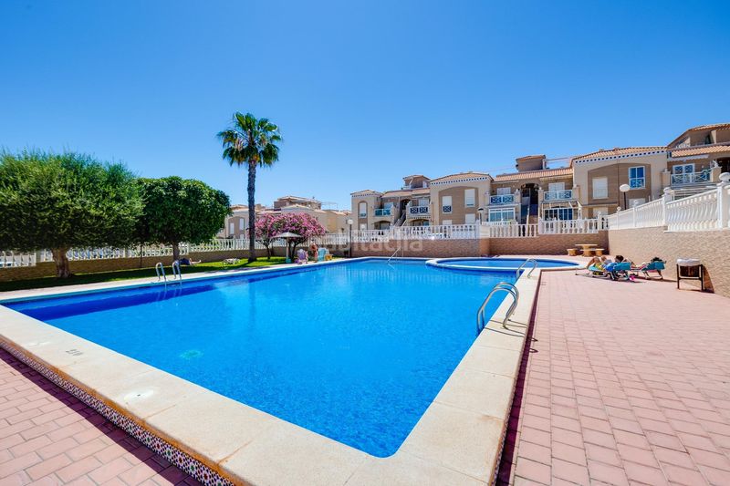 Foto 36fb540b-cce6-4101-9a3c-dfef785c026b. Casa amb aparcament piscina a Aguas Nuevas Torrevieja