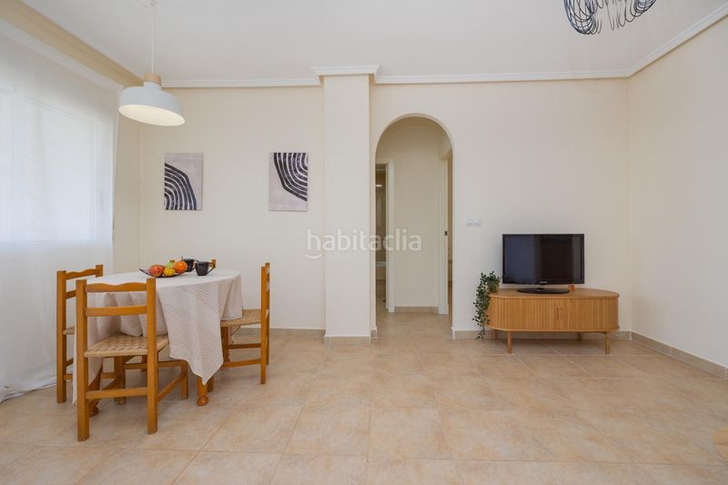 Foto 7b75287b-84fe-4602-9591-8422d7282432. Casa amb aparcament piscina a Aguas Nuevas Torrevieja