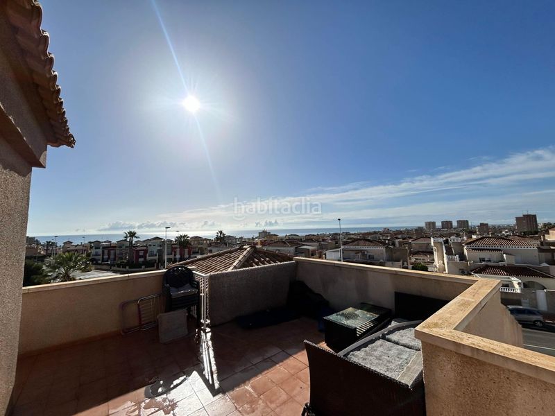 Foto 0efe6a93-10bf-4a0b-892c-2e55f4f96e0e. Casa amb aparcament piscina a Aguas Nuevas Torrevieja