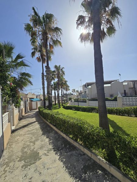 Foto fb7e3ffa-9961-4edf-b89e-c92b4a4b3d8a. Casa amb calefacció piscina a Los Balcones-Los Altos Torrevieja