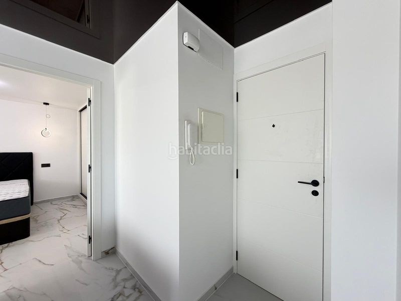 Foto b8a472c1-fabf-407d-890f-1d252549e2bc. Apartament amb calefacció aparcament a La Zenia Orihuela