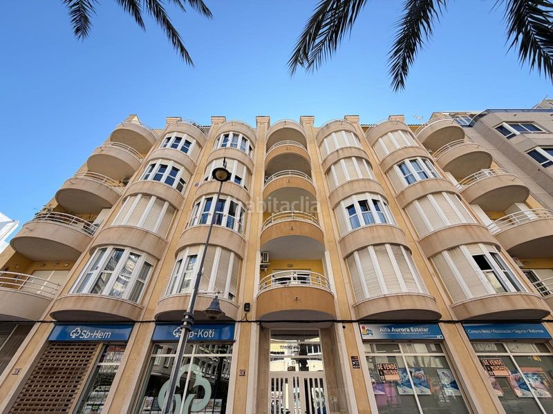 Foto 0ee60584-d580-4321-bd43-5091e6669c73. Àtic amb aparcament a Zona Playa del Cura Torrevieja