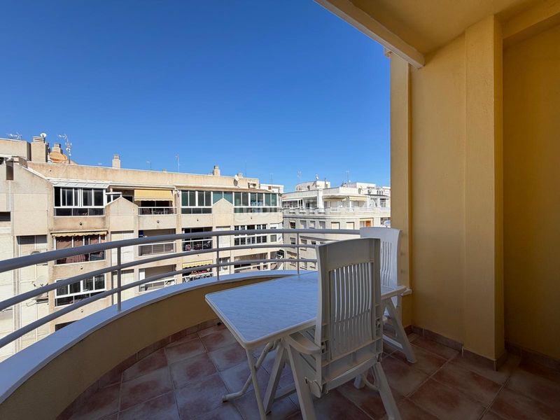 Foto 6e8b8221-02dd-45a9-a450-898ce202c5b7. Àtic amb aparcament a Zona Playa del Cura Torrevieja