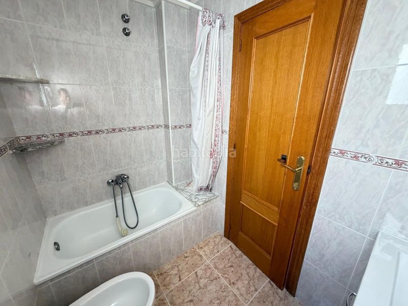 Foto fc52f083-7eb8-4aa8-b8ba-78810996c24d. Àtic amb aparcament a Zona Playa del Cura Torrevieja
