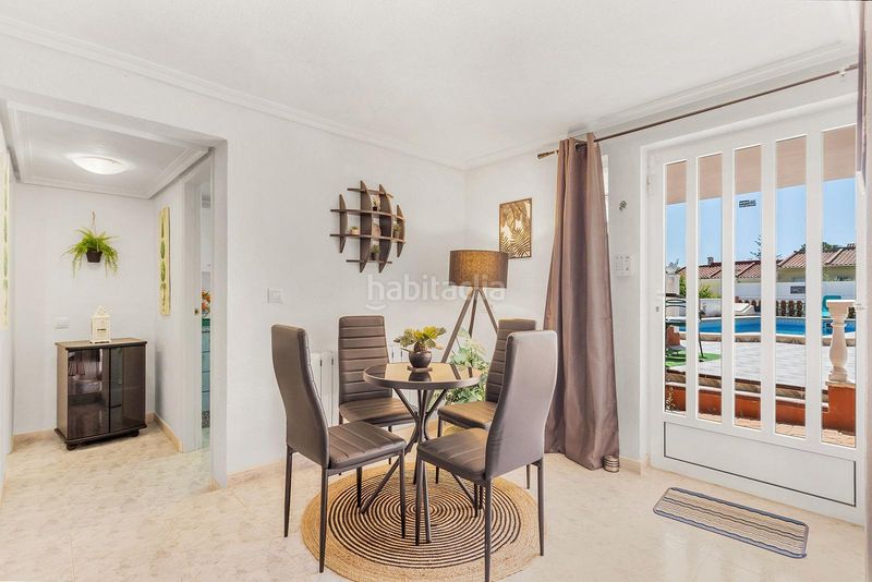 Foto ff828950-f511-40e6-a86a-5d913e75d829. Xalet amb aparcament piscina a Los Balcones-Los Altos Torrevieja