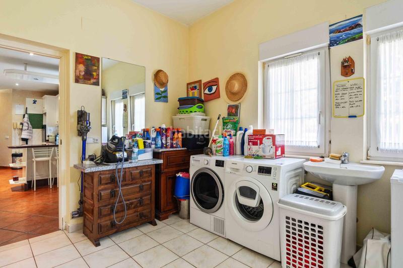 Foto dd18e1b7-faee-4c4d-8612-2f63cd0d9404. Chalet con riscaldamento parcheggio piscina in Cabo Roig Orihuela