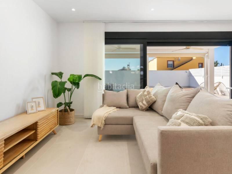 Foto 1e58e459-0c42-4283-99a9-b7b29ee7f0d6. Chalet in Zona Carrefour - Urbanizaciones Torrevieja