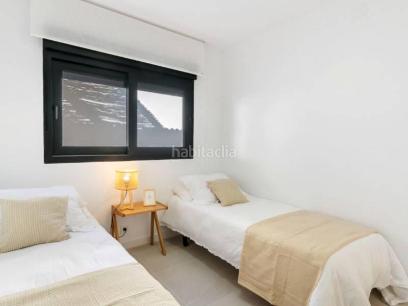 Foto d138a30e-4613-4c16-85f4-3bfd8c606101. Chalet in Zona Carrefour - Urbanizaciones Torrevieja