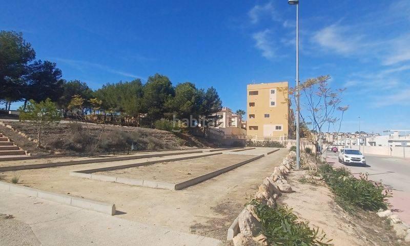 Foto 4deccff8-0cfe-48d2-b403-b60069764ab8. Apartament amb piscina a Los Almendros Orihuela