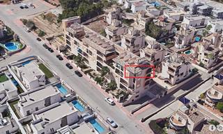 Apartament a Los Almendros. Amplio ático con terraza y solarium privado con vistas