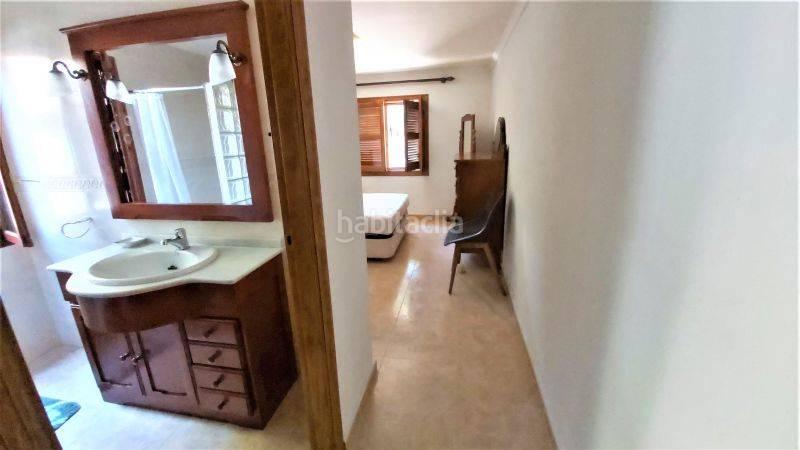 Foto 3d850173-2144-44d1-9a0c-4c1e32f26d4f. Chalet mit pool in Punta Prima Orihuela